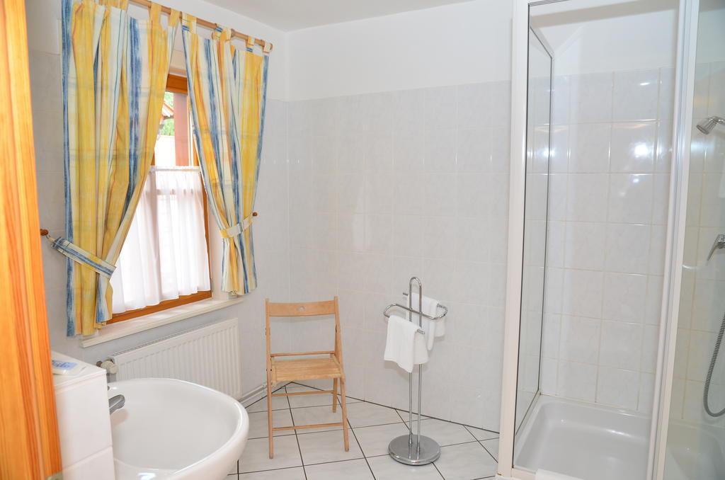 Landhotel Gemeindeschaenke Wanfried Ruang foto
