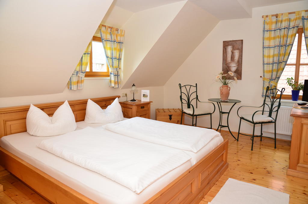 Landhotel Gemeindeschaenke Wanfried Ruang foto