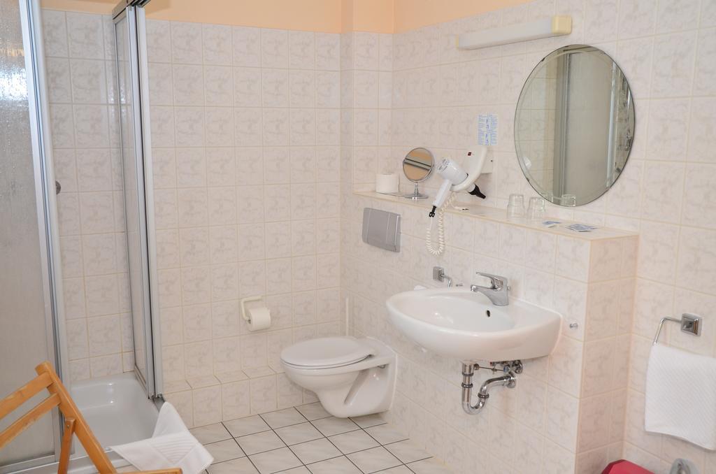 Landhotel Gemeindeschaenke Wanfried Bagian luar foto